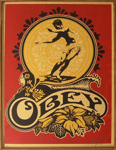 File:Hawaiian Skater on Wood.jpg