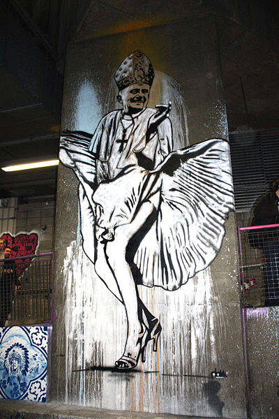 File:Dolk pope.jpg